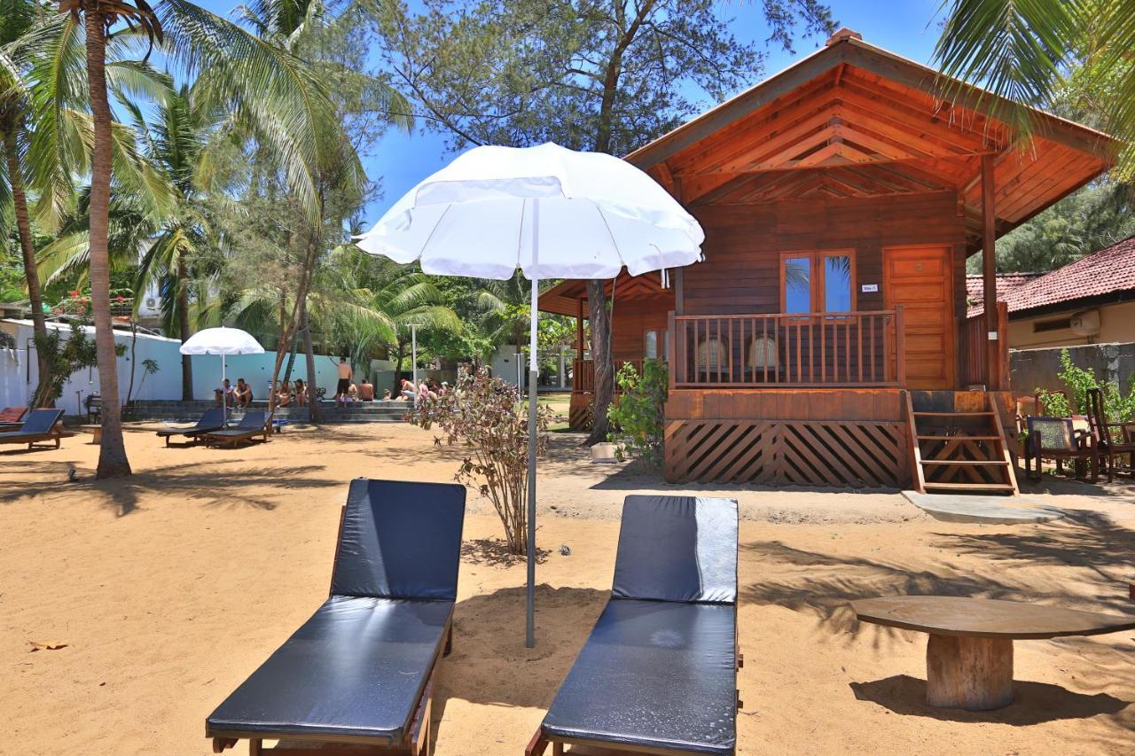 Arugambay Podbay Hotel Baía de Arugam Exterior foto